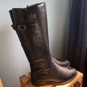Leather tall boots